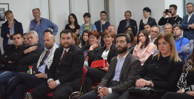 Održano književno veče posvećeno Mahmudu Dervišu Održano književno veče posvećeno Mahmudu Dervišu